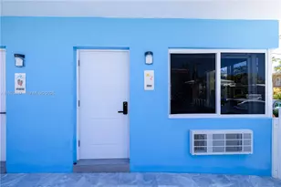 336 Palm St, Hollywood, FL 33019 - Photo 4