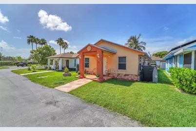 12217 SW 203rd Ter, Miami, FL 33177 - Photo 2