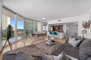 19900 E Country Club Dr, Aventura, FL 33180 - Photo 2