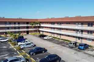 18555 NE 14th Ave, Miami, FL 33179 - Photo 24