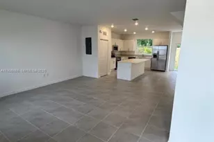 2763 SE 26th Rd, Homestead, FL 33035 - Photo 6