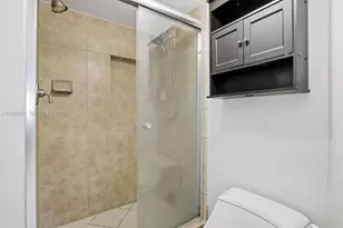 2379 SW 15th St, Deerfield Beach, FL 33442 - Photo 32