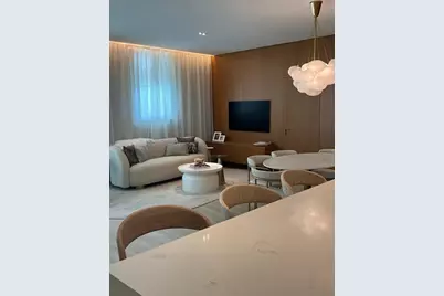 31 SE 5th St #3921, Miami, FL 33131 - Photo 10