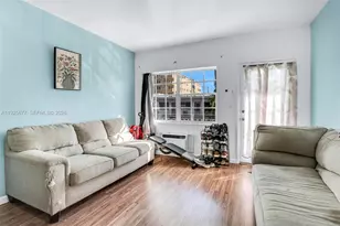 635 8th St, Miami Beach, FL 33139 - Photo 8