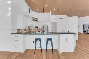 13890 SW 41st St, Davie, FL 33330 - Photo 26