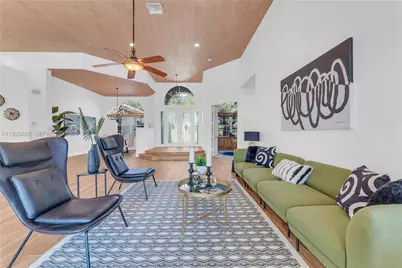 13890 SW 41st St, Davie, FL 33330 - Photo 10