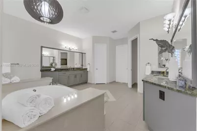 13890 SW 41st St, Davie, FL 33330 - Photo 46