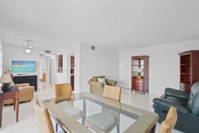2999 Point East Dr #C-502, Aventura, FL 33160 - Photo 10