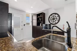 2999 Point E Dr, Aventura, FL 33160 - Photo 18