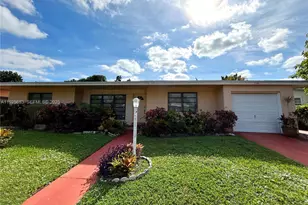 1140 NE 204th St, Miami, FL 33179 - Photo 36