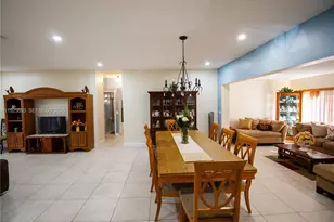 1140 NE 204th St, Miami, FL 33179 - Photo 14