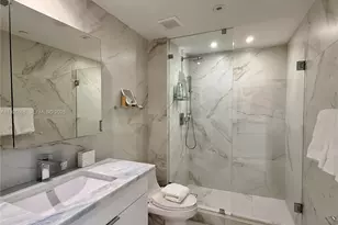 225 Collins Ave, Miami Beach, FL 33139 - Photo 30