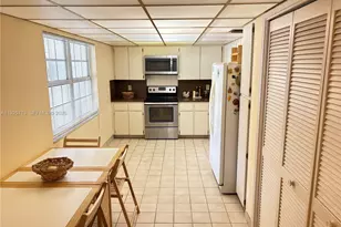 4280 Oaks Terrace, Pompano Beach, FL 33069 - Photo 4