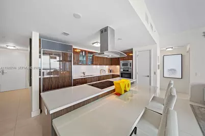 6899 Collins Ave #1801, Miami Beach, FL 33141 - Photo 10