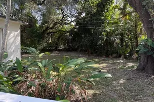 7550 SW 67th Ave, South Miami, FL 33143 - Photo 12