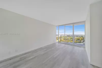 7601 E Treasure Dr #2103, North Bay Village, FL 33141 - Photo 32