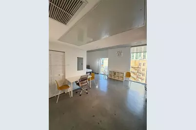 151 SE 1st St #1004, Miami, FL 33131 - Photo 8