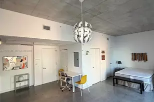 151 SE 1st St, Miami, FL 33131 - Photo 4