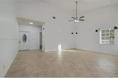 6569 Windsor Dr, Parkland, FL 33067 - Photo 14