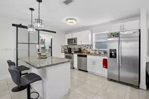 2256 Simms St, Hollywood, FL 33020 - Photo 4