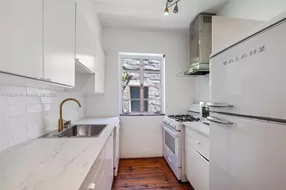 1611 Euclid Ave #8, Miami Beach, FL 33139 - Photo 6