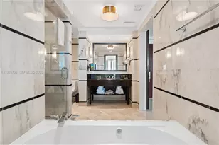 4391 Collins Ave, Miami Beach, FL 33140 - Photo 18