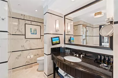 4391 Collins Ave #1814, Miami Beach, FL 33140 - Photo 22