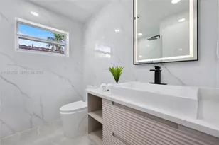 1218 Lincoln St, Hollywood, FL 33019 - Photo 22