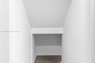 120 SW 96th Terrace, Plantation, FL 33324 - Photo 38