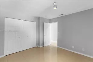 120 SW 96th Terrace, Plantation, FL 33324 - Photo 16