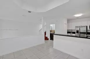 7257 NW 113th Ct, Doral, FL 33178 - Photo 12