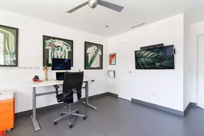 501 NE 51st St #0, Miami, FL 33137 - Photo 22