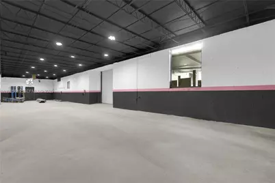 4725 E 10th Ave, Hialeah, FL 33013 - Photo 2