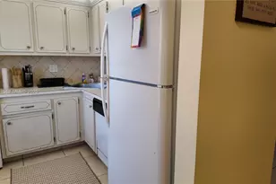 5961 NW 61st Ave, Tamarac, FL 33319 - Photo 6