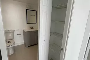 20505 E Country Club Dr, Aventura, FL 33180 - Photo 10