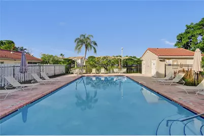 1256 NW 125th Ter, Sunrise, FL 33323 - Photo 28