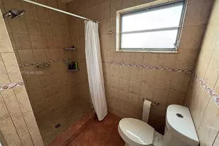1750 NE 191st St, Miami, FL 33179 - Photo 24
