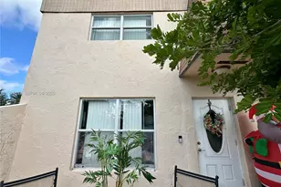 8091 NW 12th St, Margate, FL 33063 - Photo 4