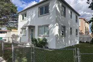 1703 NW 34th Ave, Miami, FL 33125 - Photo 2