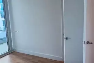 350 NE 24th St, Miami, FL 33137 - Photo 8