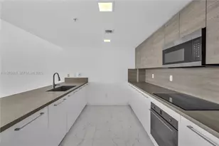 400 Sunny Isles Blvd, Sunny Isles Beach, FL 33160 - Photo 36