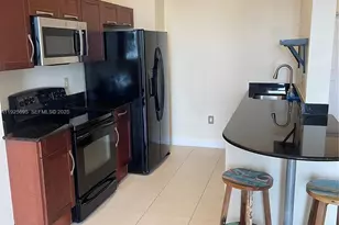 7280 SW 90th St, Miami, FL 33156 - Photo 1