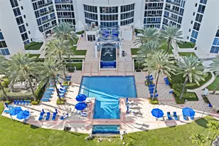 19333 E Collins Ave, Sunny Isles Beach, FL 33160 - Photo 36