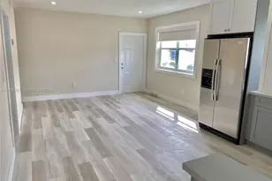 1147 NE 113th St, Miami, FL 33161 - Photo 2