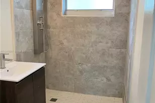 1147 NE 113th St, Miami, FL 33161 - Photo 6