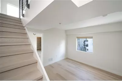 1712 SW 2nd Ave #802, Miami, FL 33129 - Photo 10