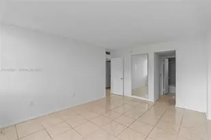 1301 NE Miami Gardens Dr, Miami, FL 33179 - Photo 24