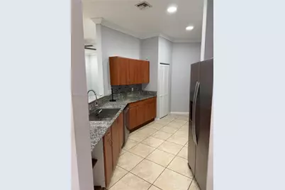 2927 SW 18th Ter, Fort Lauderdale, FL 33315 - Photo 18