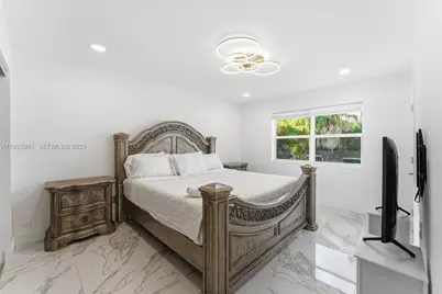 201 Calle Grande Dr #201, Hollywood, FL 33021 - Photo 18