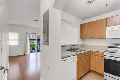 7995 NW 8th St #114, Miami, FL 33126 - Photo 10